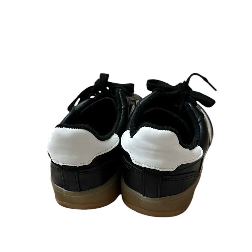 Madden Girl Gia Sneakers - Picture 7 of 12